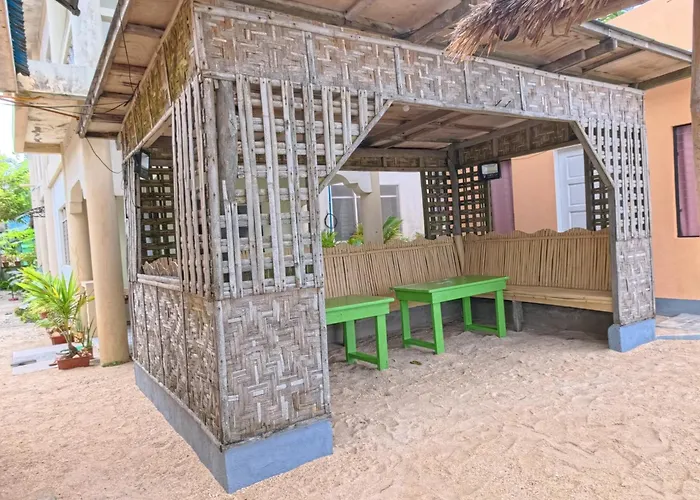 게스트하우스 Baltings Beachfront Daanbantayan